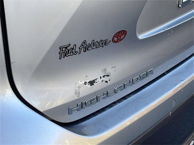 used 2021 Toyota Highlander car, priced at $32,965