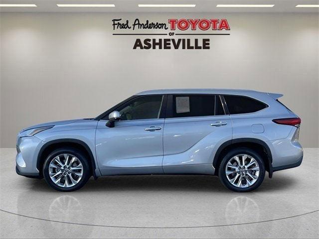 used 2021 Toyota Highlander car, priced at $32,965