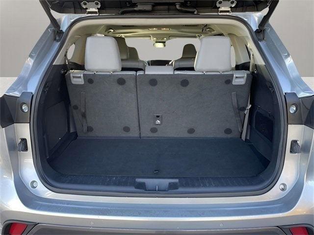 used 2021 Toyota Highlander car, priced at $32,965