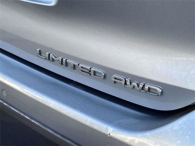 used 2021 Toyota Highlander car, priced at $32,194