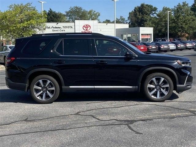 used 2023 Honda Pilot car, priced at $43,864