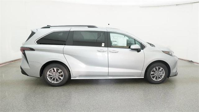 new 2025 Toyota Sienna car, priced at $50,125