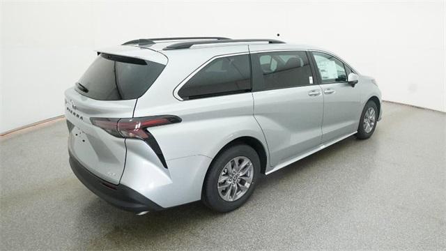 new 2025 Toyota Sienna car, priced at $50,125
