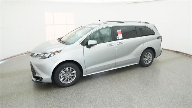 new 2025 Toyota Sienna car, priced at $50,125