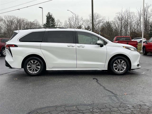 used 2022 Toyota Sienna car, priced at $37,509