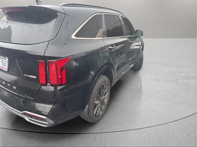 used 2021 Kia Sorento car, priced at $26,955
