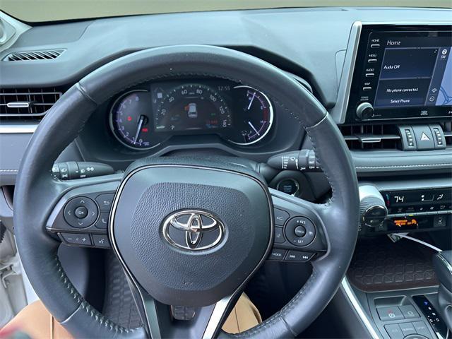 used 2020 Toyota RAV4 car, priced at $28,279