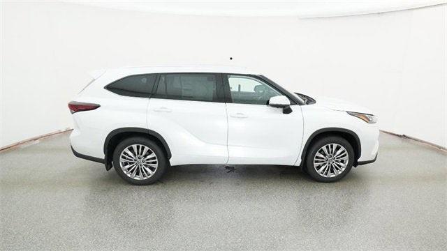 new 2026 Toyota Highlander car, priced at $57,724