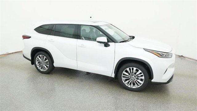 new 2026 Toyota Highlander car, priced at $57,724