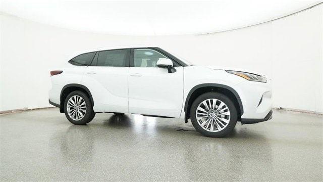 new 2026 Toyota Highlander car, priced at $57,724