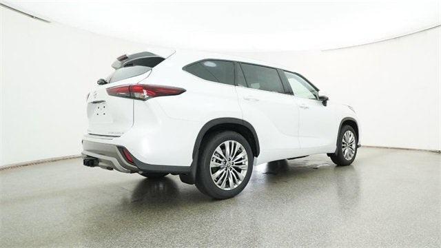 new 2026 Toyota Highlander car, priced at $57,724