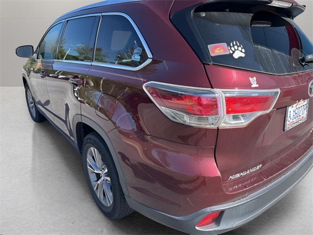 used 2014 Toyota Highlander car, priced at $14,779