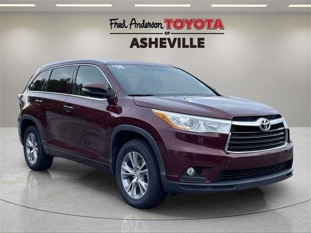 used 2014 Toyota Highlander car, priced at $13,831