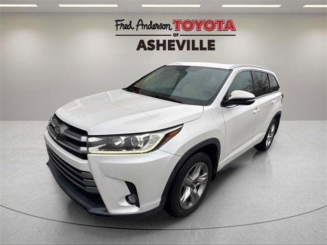 used 2017 Toyota Highlander car, priced at $26,221