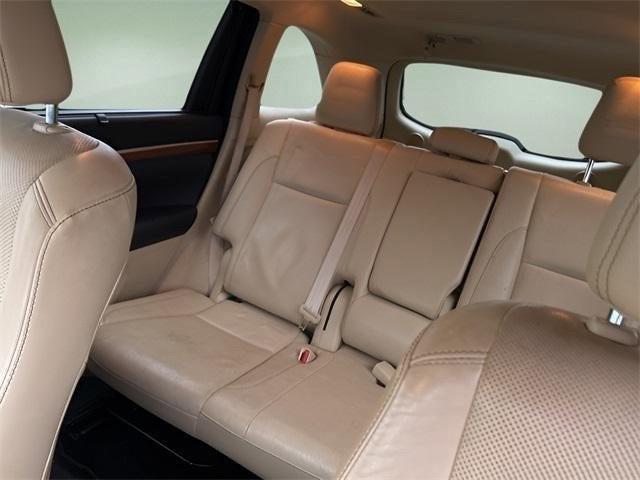 used 2017 Toyota Highlander car, priced at $26,221