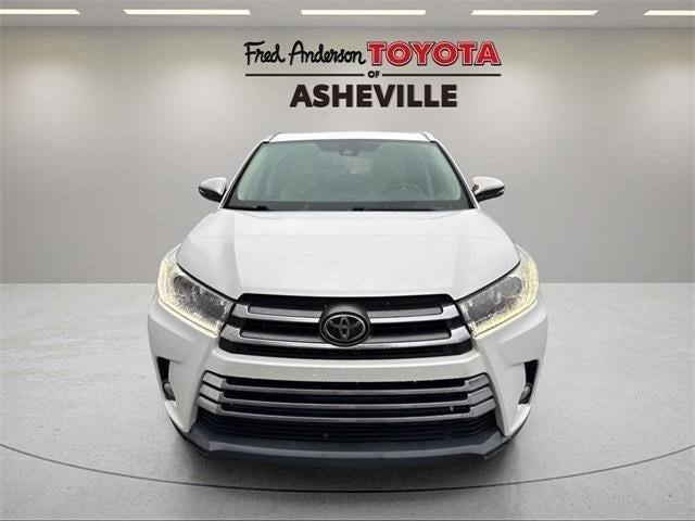 used 2017 Toyota Highlander car, priced at $26,221