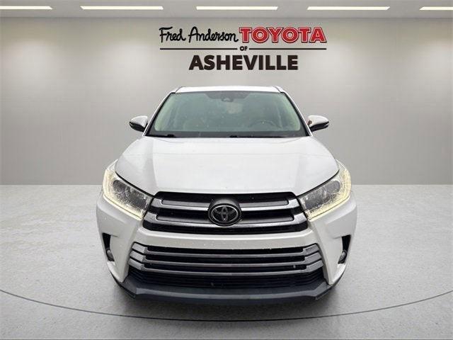 used 2017 Toyota Highlander car, priced at $26,221