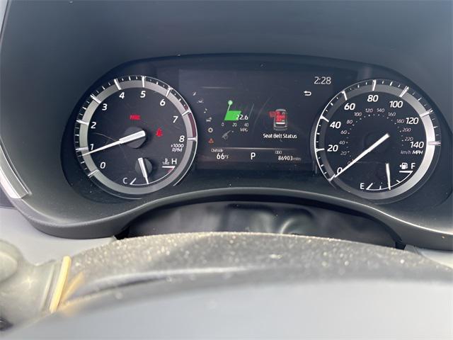 used 2021 Toyota Highlander car, priced at $31,242