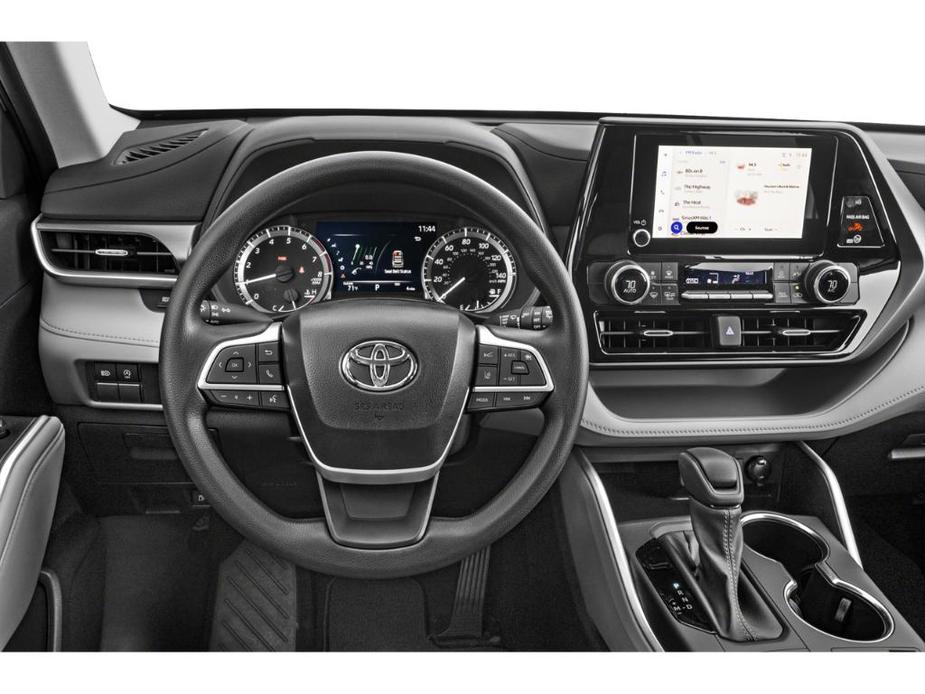 used 2023 Toyota Highlander car, priced at $39,179