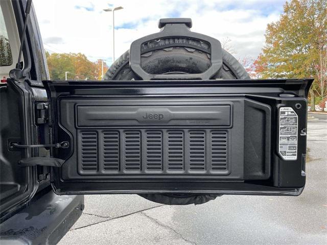 used 2020 Jeep Wrangler Unlimited car, priced at $32,086