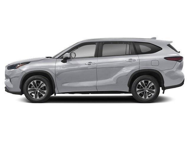 used 2024 Toyota Highlander car, priced at $45,467