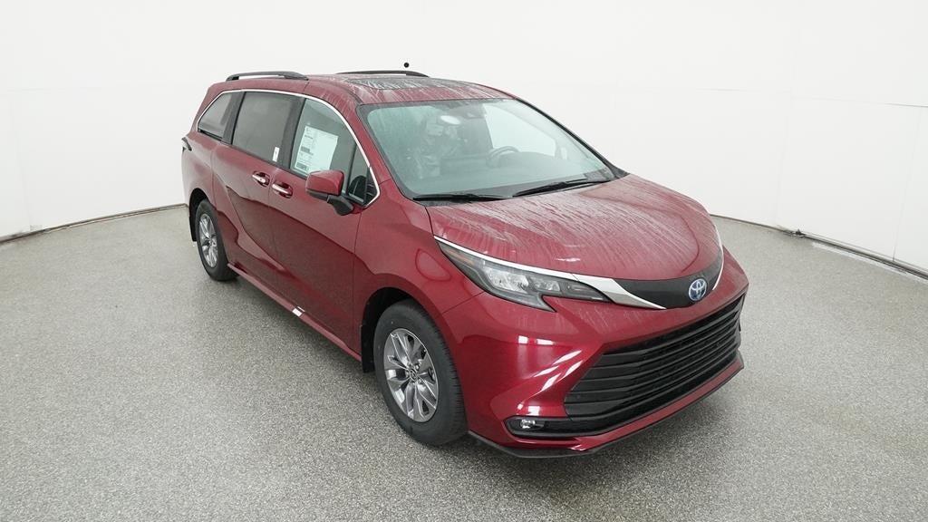 new 2025 Toyota Sienna car