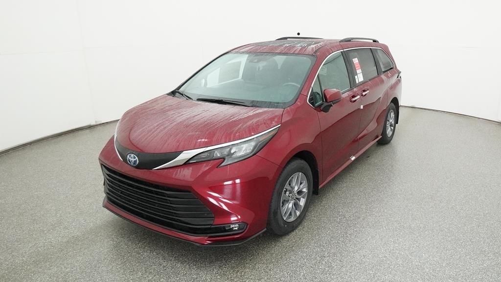 new 2025 Toyota Sienna car