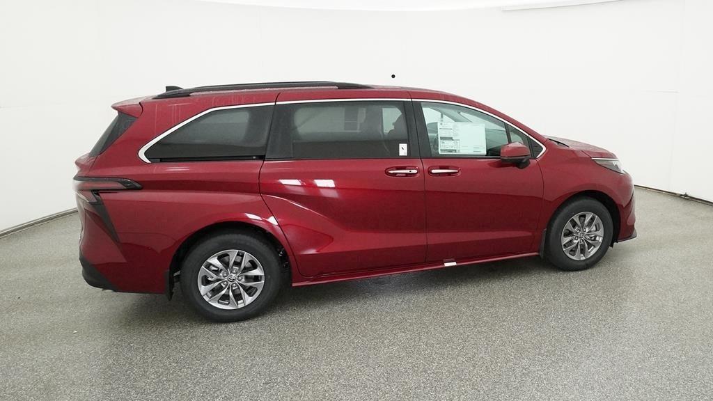 new 2025 Toyota Sienna car