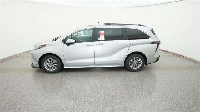 new 2025 Toyota Sienna car, priced at $48,485