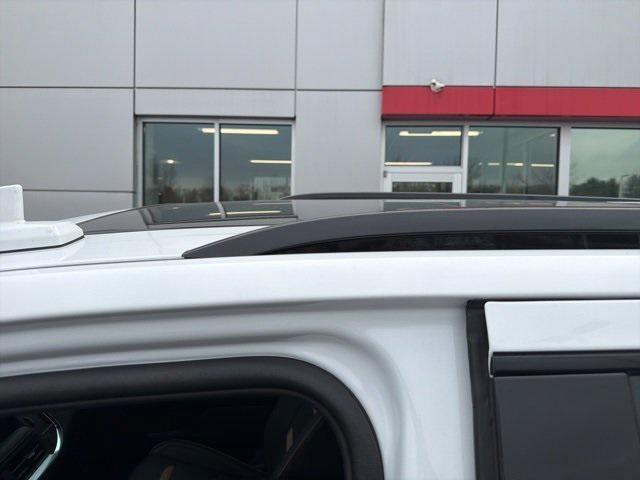 used 2024 GMC Yukon car, priced at $72,189