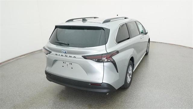 new 2025 Toyota Sienna car, priced at $47,600