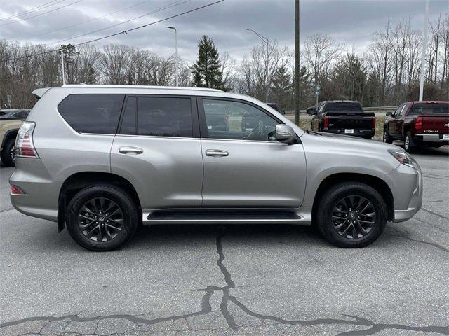 used 2022 Lexus GX 460 car, priced at $54,066