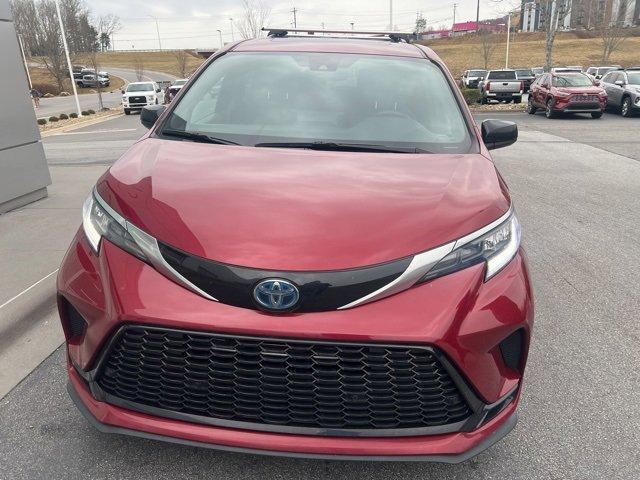 used 2022 Toyota Sienna car, priced at $45,067