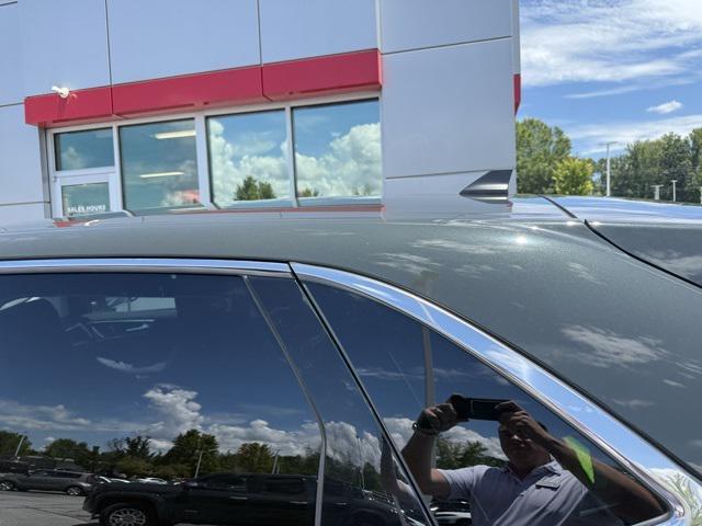 used 2024 Ford Edge car, priced at $29,358