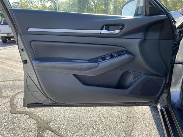 used 2023 Nissan Altima car, priced at $18,204