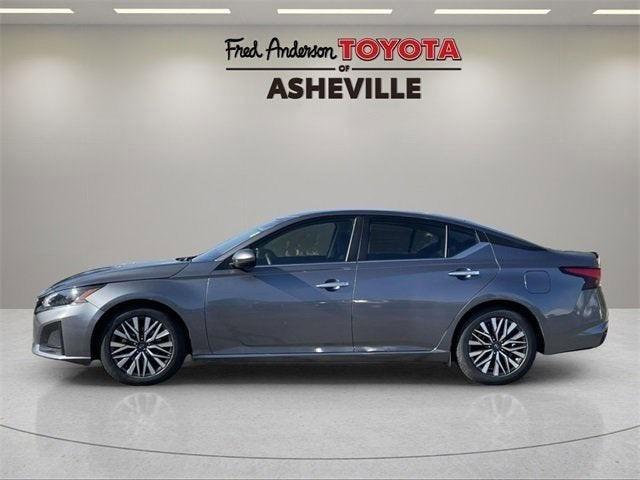 used 2023 Nissan Altima car, priced at $18,294