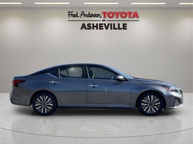 used 2023 Nissan Altima car, priced at $18,294