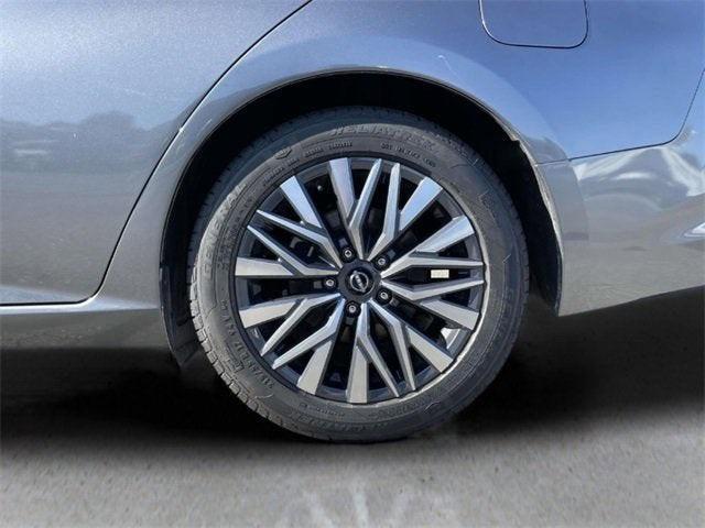 used 2023 Nissan Altima car, priced at $18,294