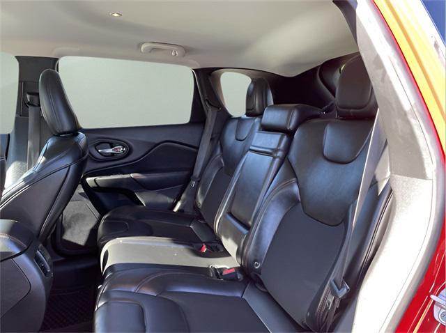 used 2019 Jeep Cherokee car, priced at $17,296