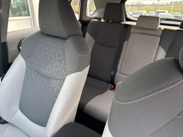 used 2021 Toyota RAV4 Hybrid car, priced at $32,171