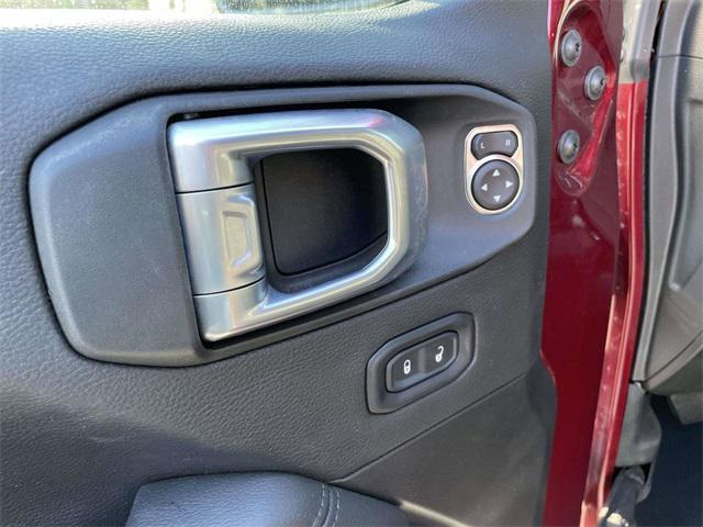 used 2021 Jeep Wrangler Unlimited car, priced at $32,752