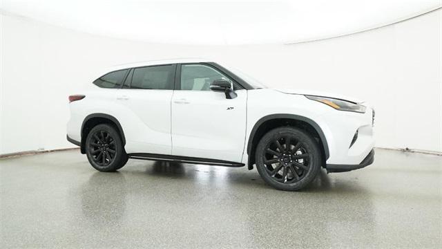 new 2026 Toyota Highlander car, priced at $52,669