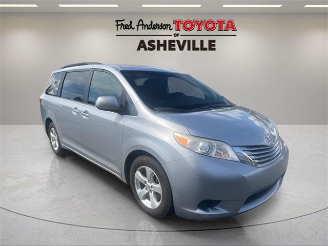used 2017 Toyota Sienna car, priced at $20,564