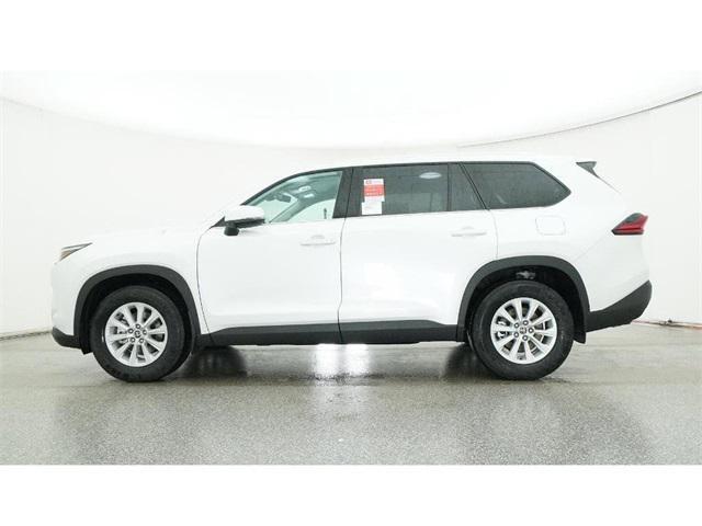 new 2026 Toyota Grand Highlander Hybrid car