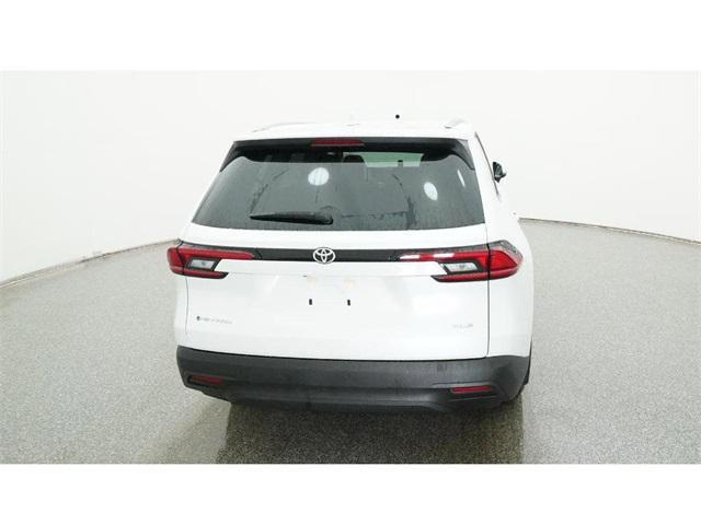 new 2026 Toyota Grand Highlander Hybrid car