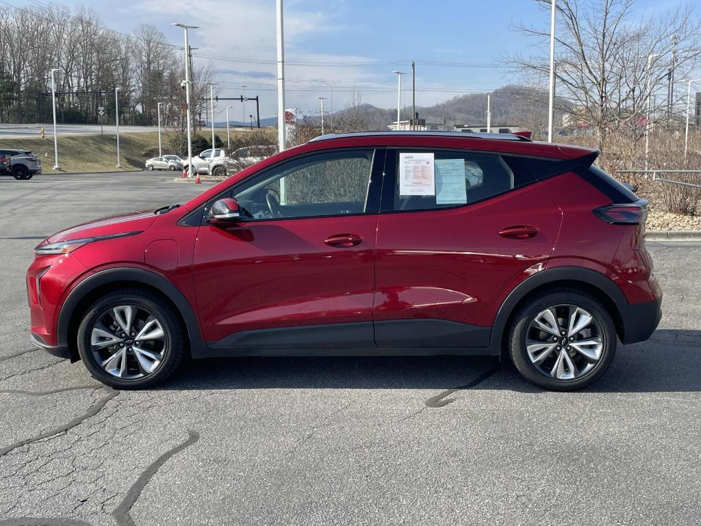 used 2022 Chevrolet Bolt EUV car, priced at $19,533