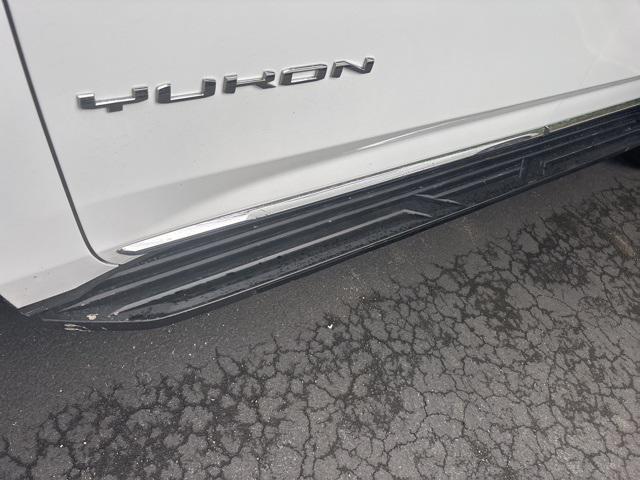 used 2023 GMC Yukon XL car, priced at $62,773