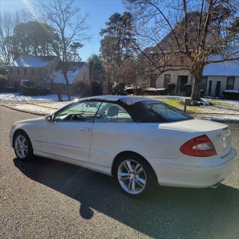 used 2008 Mercedes-Benz CLK-Class car, priced at $13,987