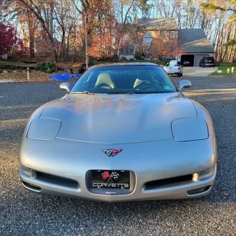 used 2000 Chevrolet Corvette car, priced at $15,500