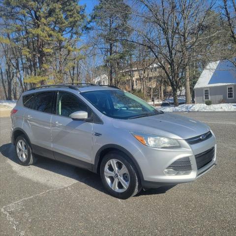 used 2013 Ford Escape car, priced at $7,998